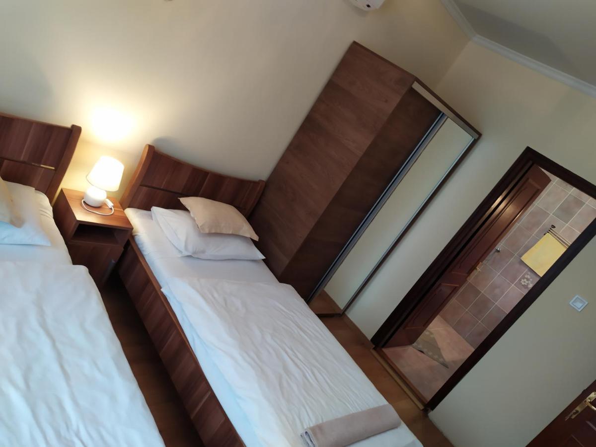 Bed and Breakfast Szilvia Panzio Gyomaendrőd Zewnętrze zdjęcie