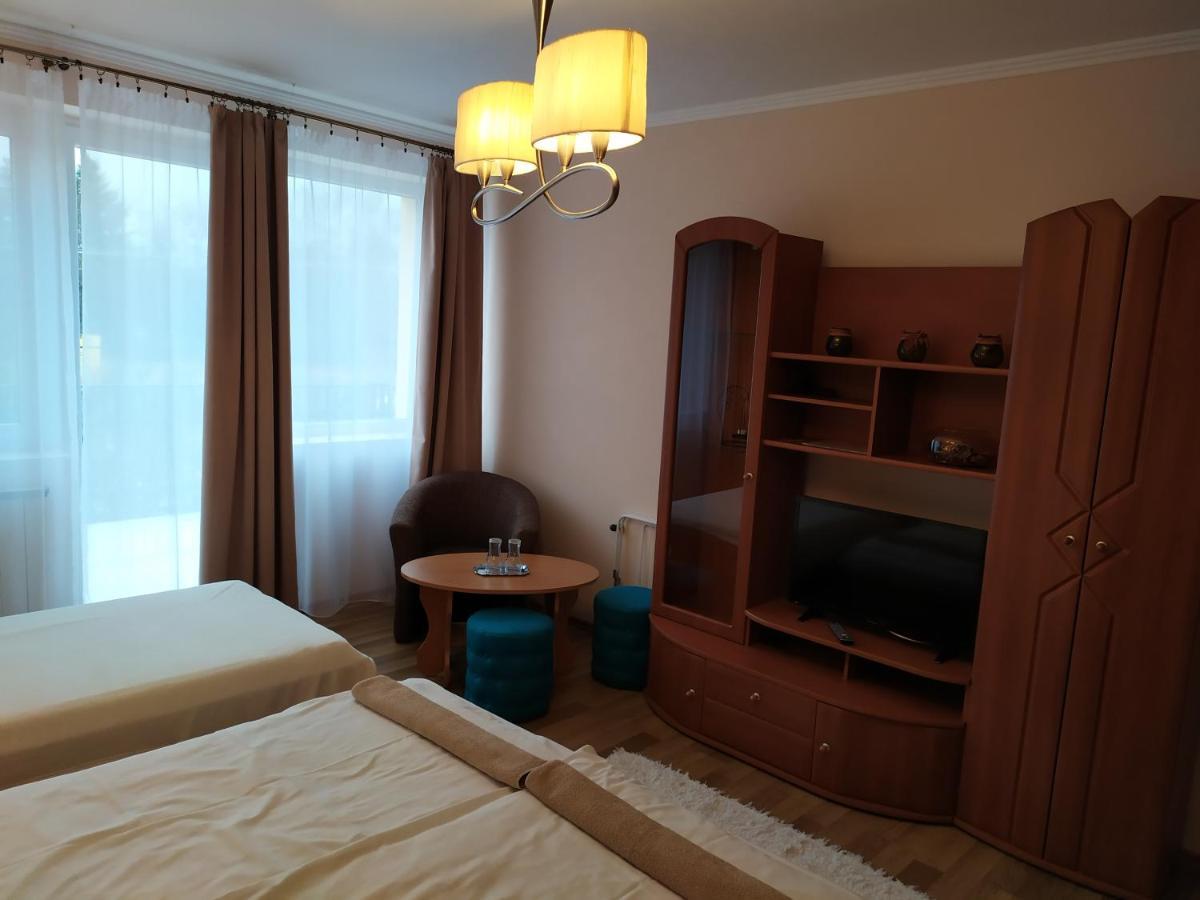 Bed and Breakfast Szilvia Panzio Gyomaendrőd Zewnętrze zdjęcie