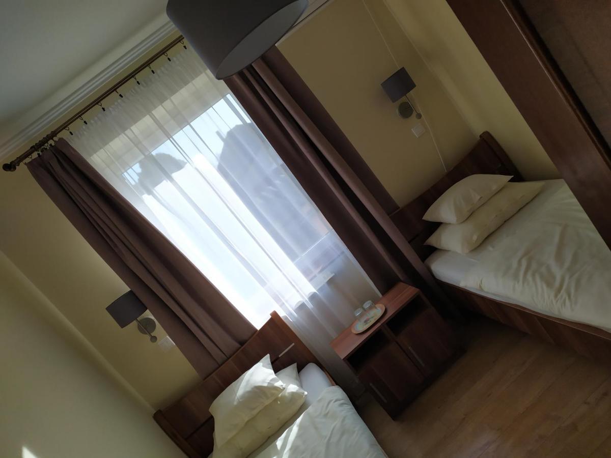 Bed and Breakfast Szilvia Panzio Gyomaendrőd Zewnętrze zdjęcie