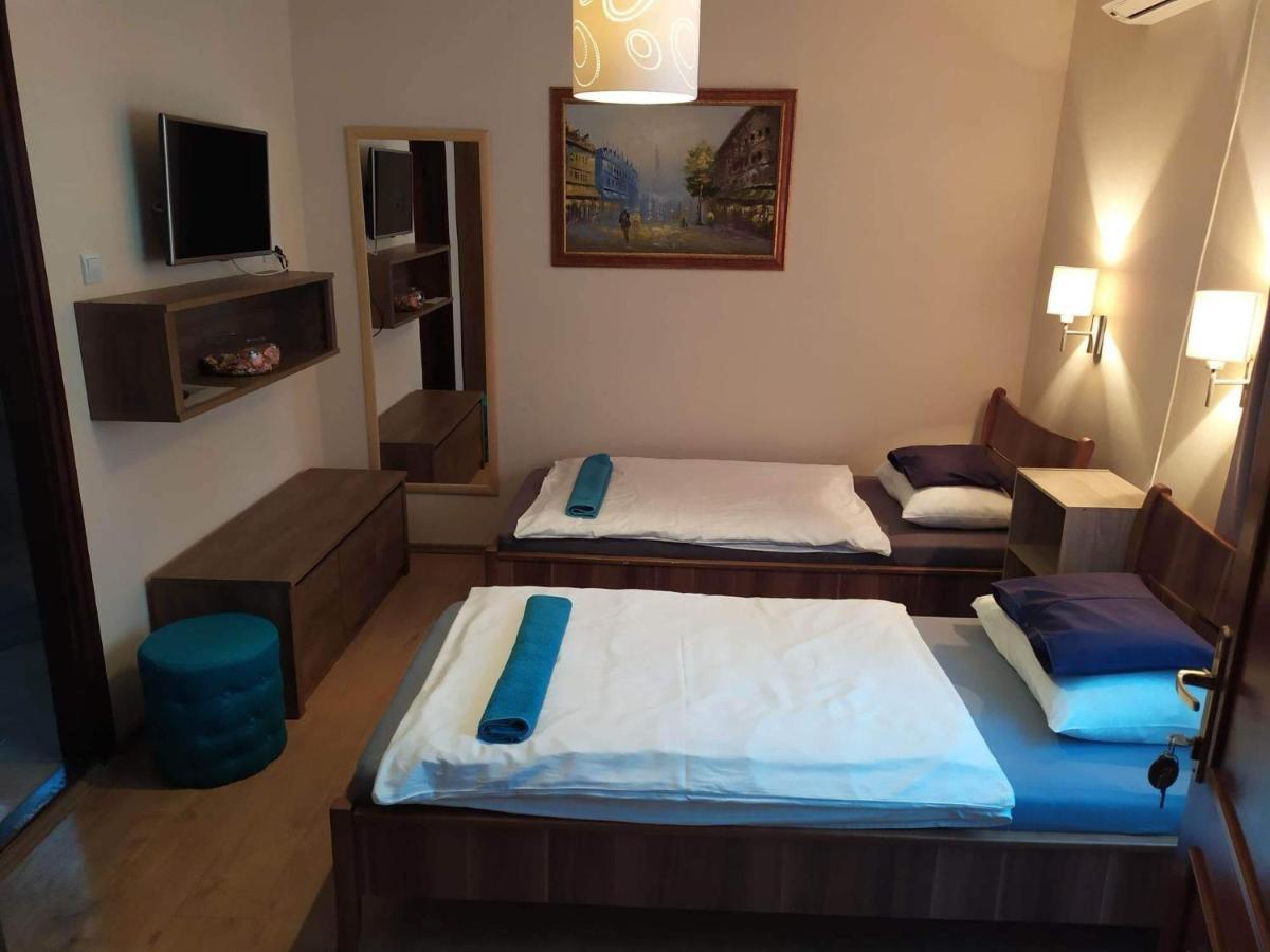 Bed and Breakfast Szilvia Panzio Gyomaendrőd Zewnętrze zdjęcie